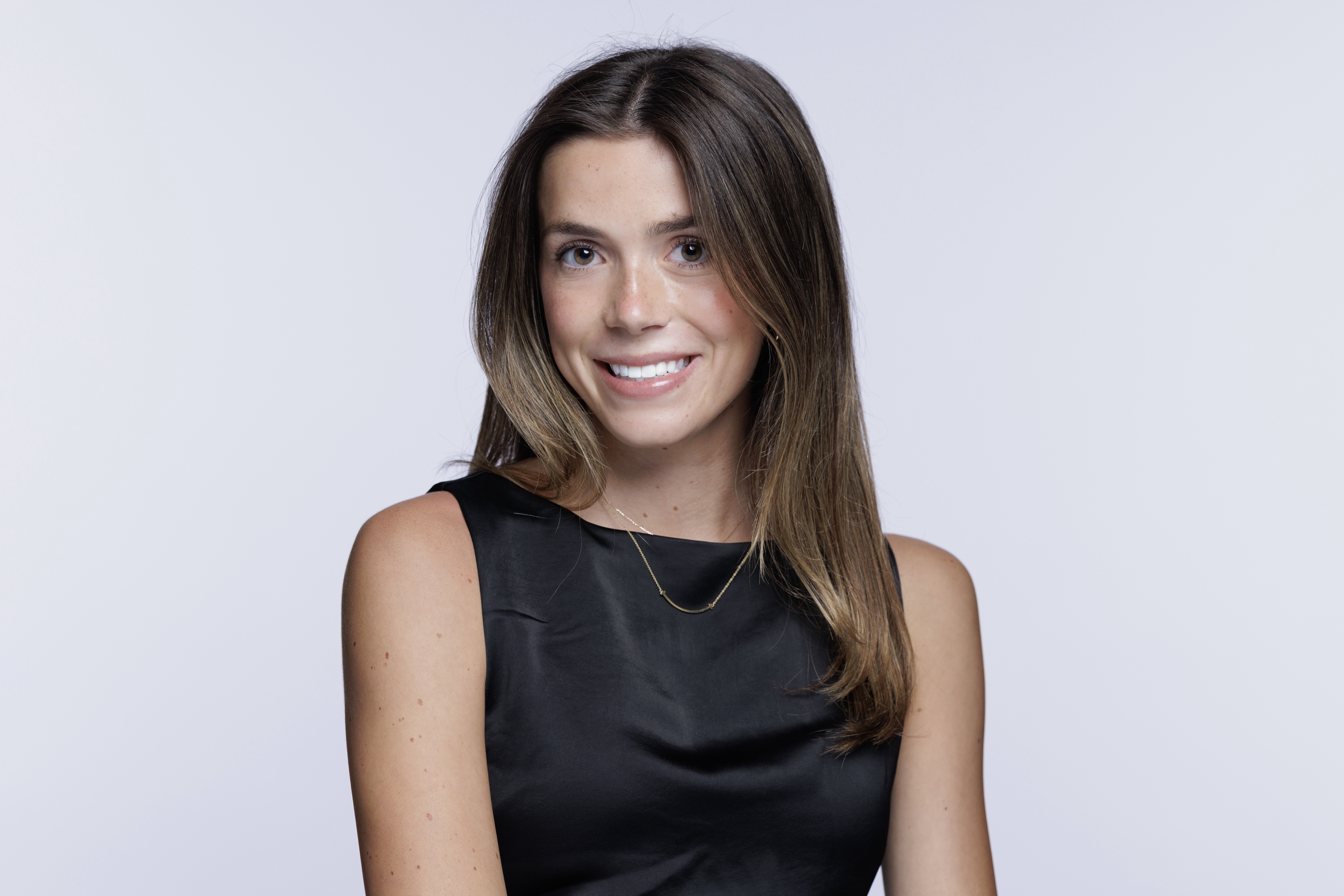 Macy Cherneff headshot